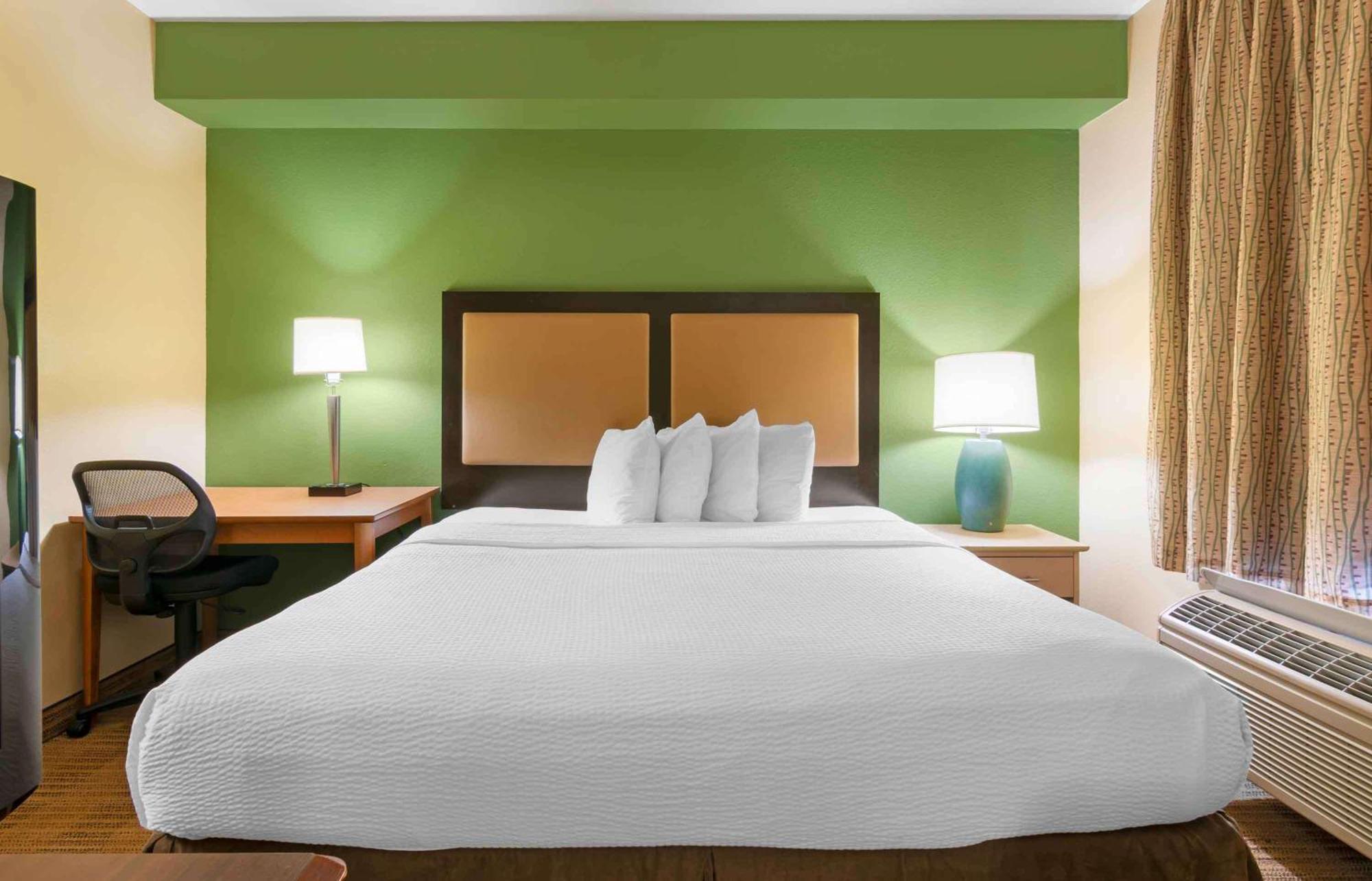 Hotel Extended America - Kansas - - Metcalf Ave
