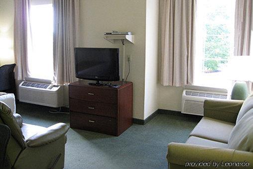 Extended America - Kansas - - Metcalf Ave Hotel