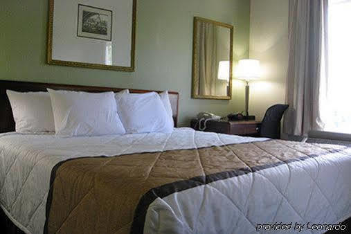 Hotel Extended America - Kansas - - Metcalf Ave