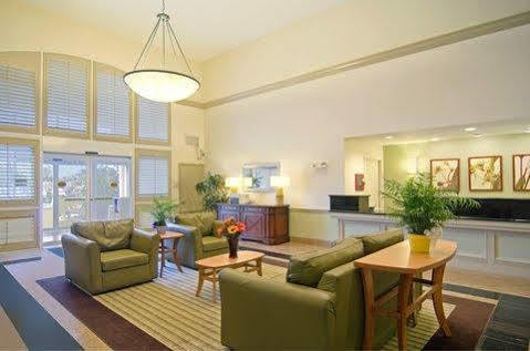 Extended America - Kansas - - Metcalf Ave Hotel